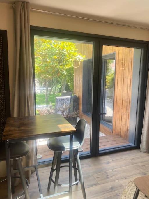 Appartement A Lombre Du Magnolia à LʼIsle-sur-la-Sorgue Extérieur photo